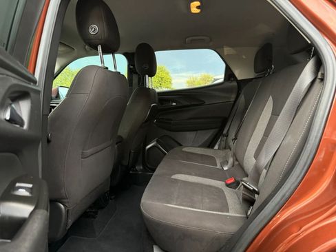 Used 2021 Chevrolet TrailBlazer LT w/ Convenience Package FWD image 42