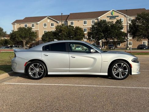 Used 2021 Dodge Charger R/T image 5