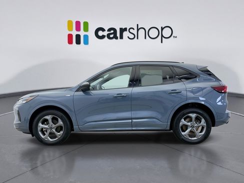 Used 2023 Ford Escape ST-Line image 2
