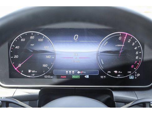Used 2025 Mercedes-Benz GLC 350e 4MATIC w/ AMG Line image 21