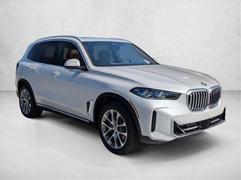 New 2026 BMW X5 xDrive40i w/ Climate Comfort Package AWD/4WD image 7