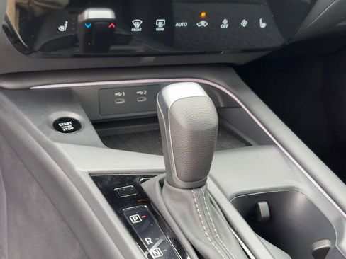 New 2026 Nissan Sentra SV w/ SV Convenience Package FWD image 25