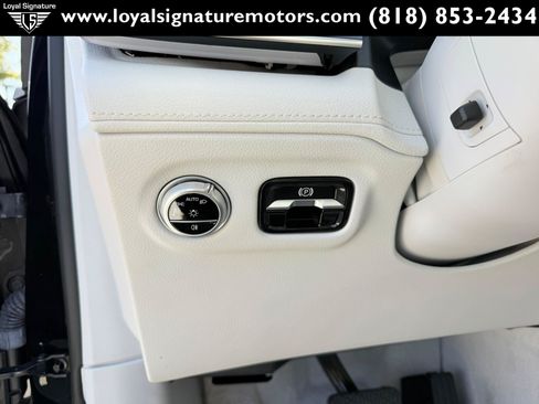 Used 2023 Mercedes-Benz EQS 580 4MATIC SUV image 29