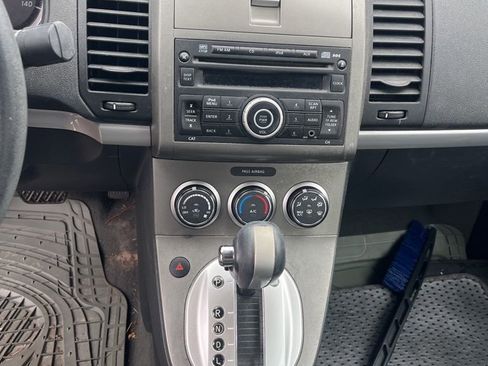 Used 2010 Nissan Sentra 2.0 SR image 7