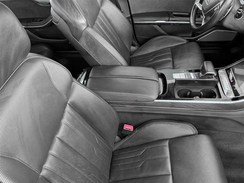Used 2019 Audi A8 L 3.0T w/ Full Leather Package image 29
