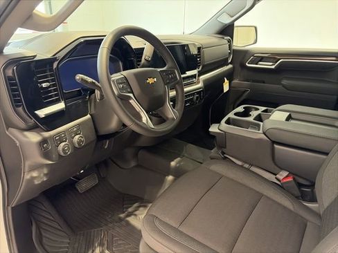 New 2026 Chevrolet Silverado 1500 LT AWD/4WD image 9
