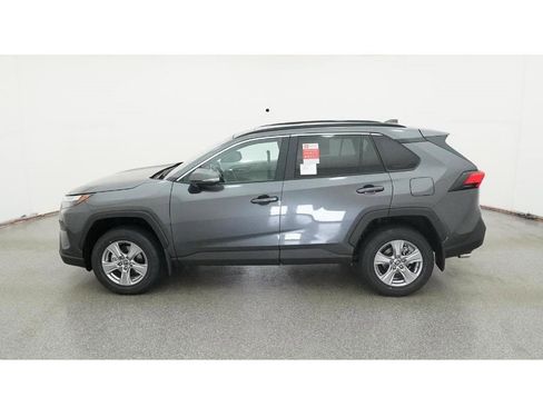 Certified 2025 Toyota RAV4 XLE image 25