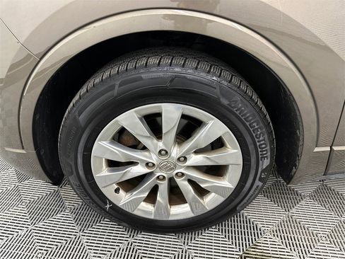 Used 2018 Buick Envision Essence image 13