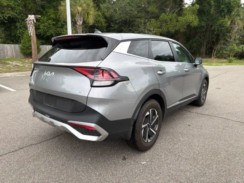 Certified 2024 Kia Sportage LX FWD image 4