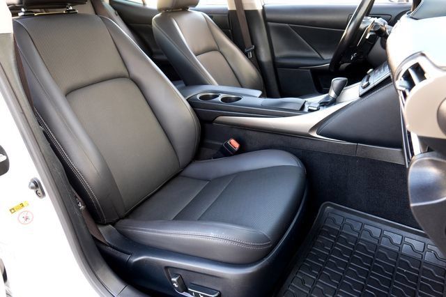 Used 2015 Lexus IS 250 w/ Navigation System Package RWD image 36