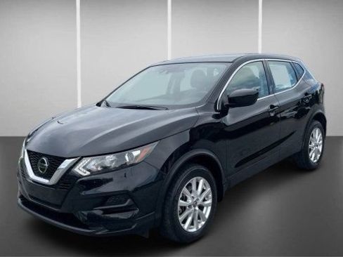Used 2021 Nissan Rogue Sport S FWD image 14
