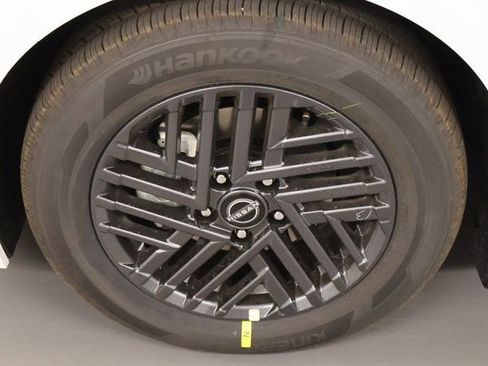 New 2026 Nissan Sentra SV w/ SV Convenience Package FWD image 7