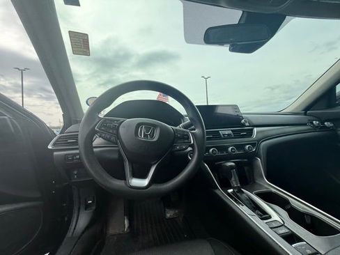 Used 2021 Honda Accord LX image 6