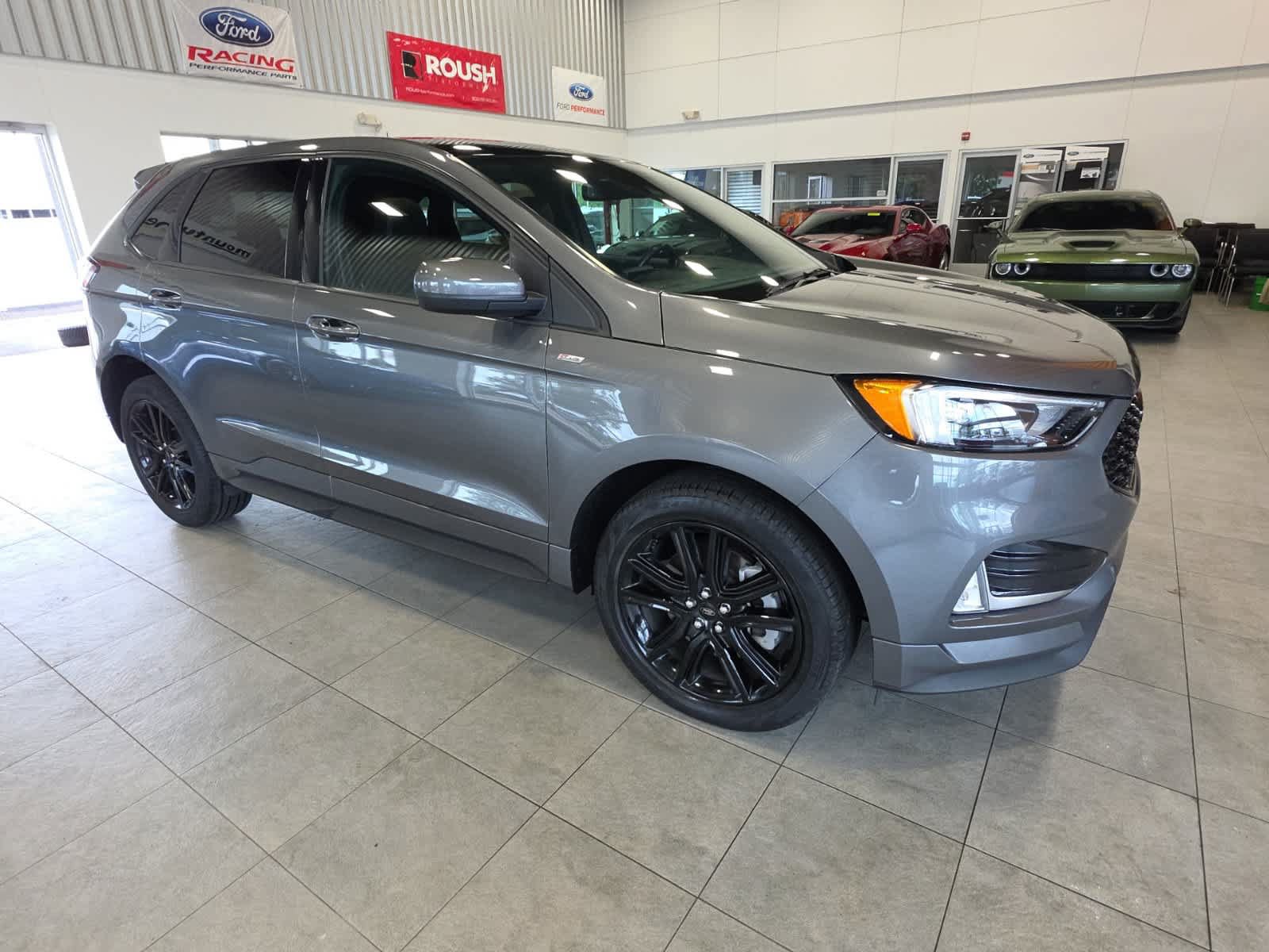 Used 2024 Ford Edge ST-Line AWD/4WD image 4
