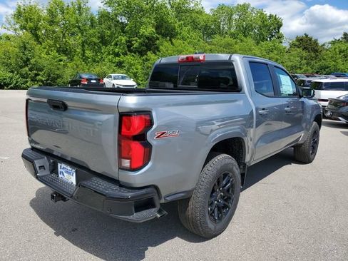 New 2026 Chevrolet Colorado Z71 w/ Midnight Edition AWD/4WD image 4