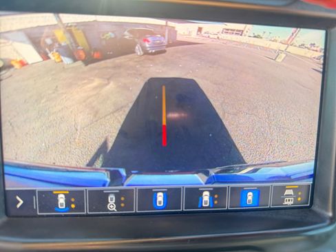 Used 2022 GMC Sierra 3500 Denali w/ Denali Ultimate Package image 24