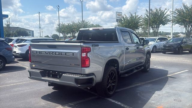 Used 2023 Chevrolet Silverado 1500 Custom w/ LPO, Dark Essentials Package RWD image 7