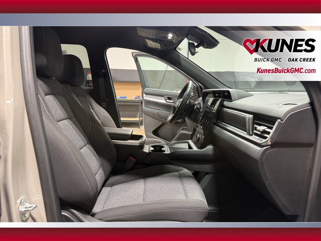 Used 2026 GMC Terrain Elevation w/ LPO, Floor Liner Package AWD/4WD image 35