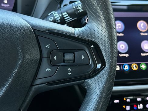 Used 2022 Chevrolet Bolt EUV LT image 31