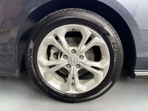 Certified 2023 Honda Accord LX image 27