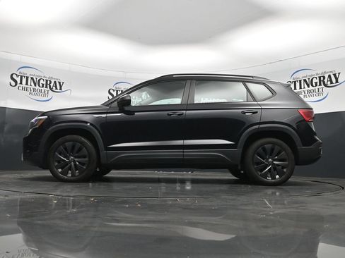Used 2022 Volkswagen Taos S FWD image 29