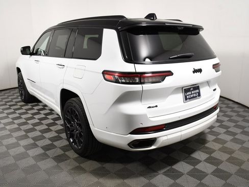 Used 2023 Jeep Grand Cherokee L Summit image 4