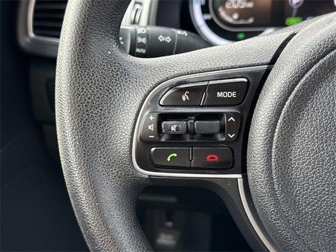 Used 2019 Kia Niro LX image 24