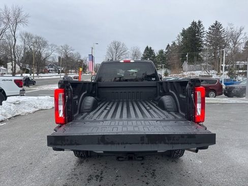 Certified 2024 Ford F350 XLT w/ FX4 Off-Road Package image 9