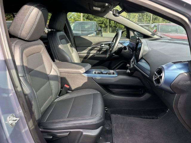 Used 2024 Chevrolet Equinox EV LT FWD image 11