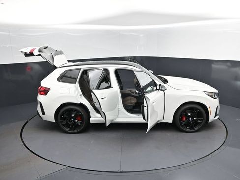 New 2026 BMW X3 xDrive30i w/ Premium Package AWD/4WD image 46