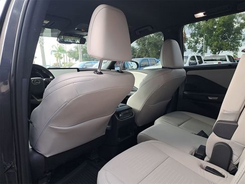 Used 2024 Lexus TX 350 FWD image 10