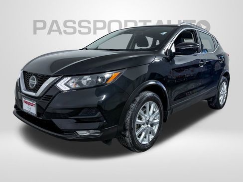 Certified 2022 Nissan Rogue Sport SV image 2