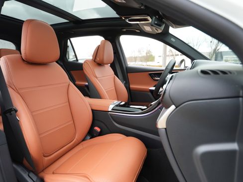 New 2026 Mercedes-Benz GLC 300 4MATIC image 38