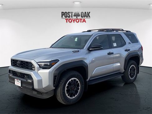 New 2025 Toyota 4Runner TRD Off-Road image 3