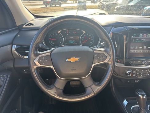 Used 2019 Chevrolet Traverse LT image 14