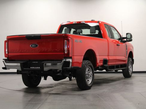 New 2025 Ford F350 XL w/ XL Chrome Package image 4