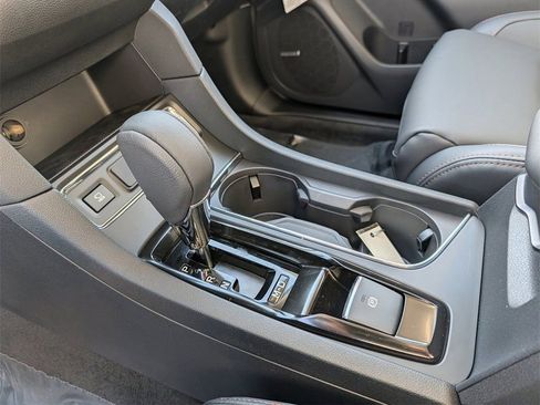 New 2026 Subaru Ascent Limited Bronze image 16