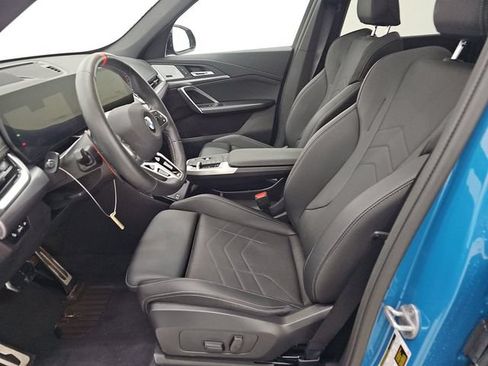 Used 2025 BMW X1 M35i AWD/4WD image 2