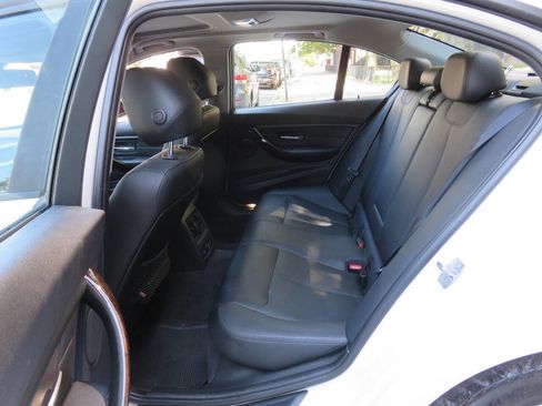 Used 2014 BMW 328i xDrive Sedan image 17