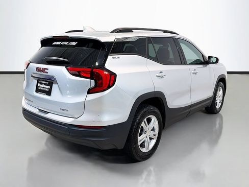 Used 2020 GMC Terrain SLE w/ Driver Convenience Package AWD/4WD image 9