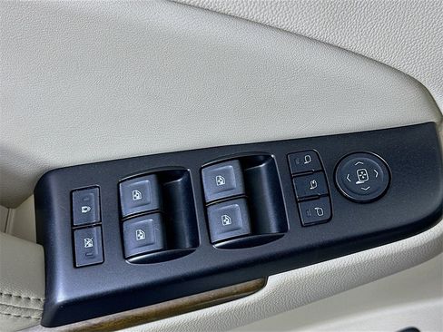 Used 2019 GMC Yukon Denali w/ Denali Ultimate Package image 21