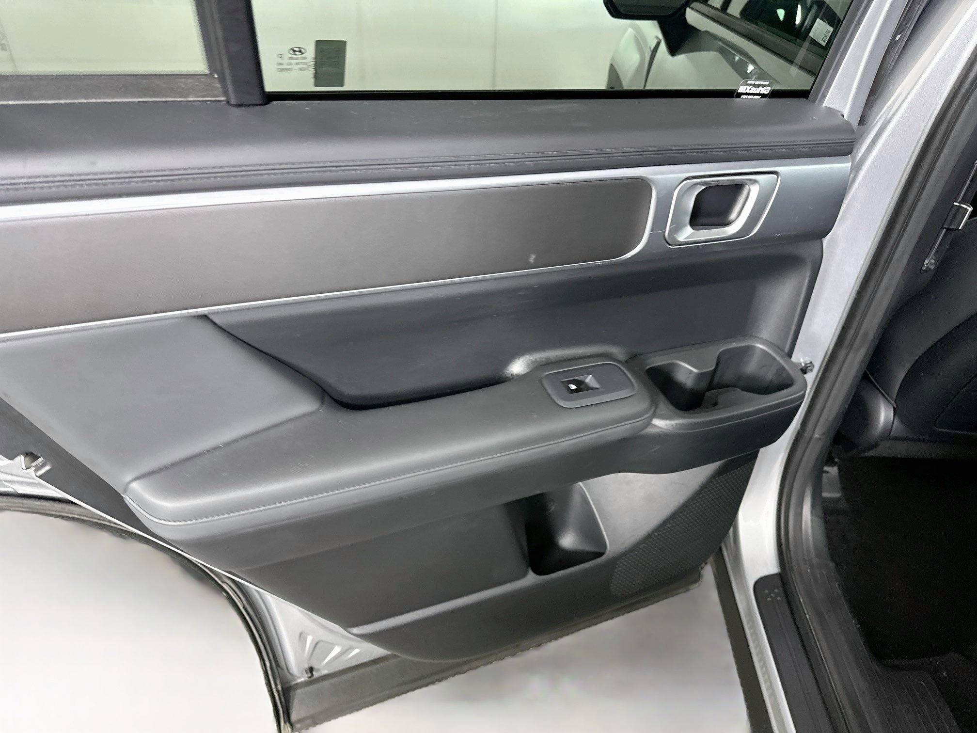 Used 2026 Hyundai Santa Fe SEL FWD image 25