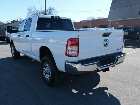 Used 2024 RAM 3500 Tradesman w/ Chrome Appearance Group image 5