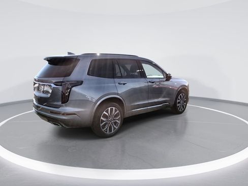 Used 2024 Cadillac XT6 Sport AWD/4WD image 8