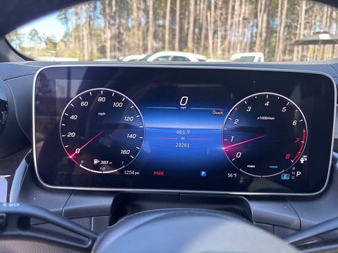 Used 2024 Mercedes-Benz GLC 300 4MATIC image 44