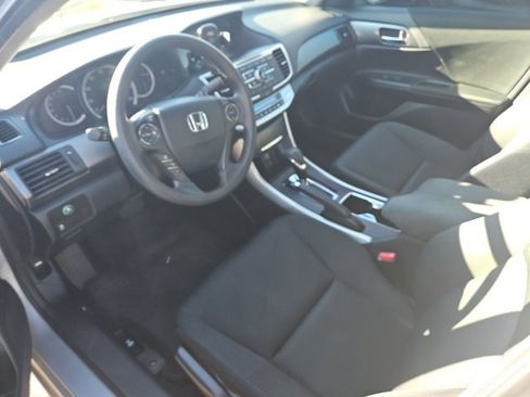 Used 2015 Honda Accord LX image 11