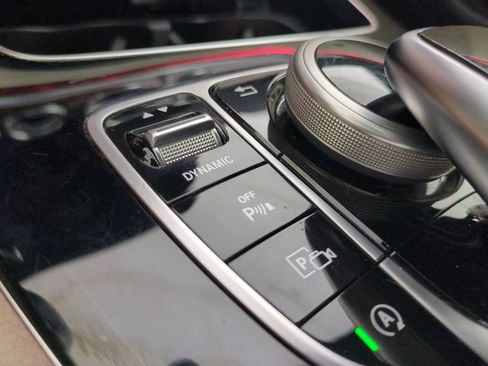 Used 2018 Mercedes-Benz E 300 image 28