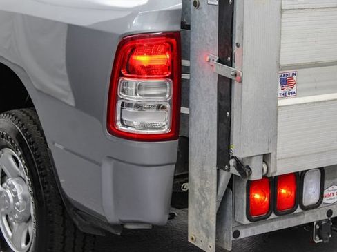 Used 2024 RAM 3500 Tradesman w/ Snow Chief Group AWD/4WD image 6