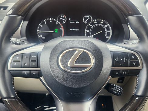 Used 2023 Lexus GX 460 Premium image 7