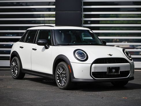 New 2026 MINI Cooper 4-Door Hardtop FWD image 1